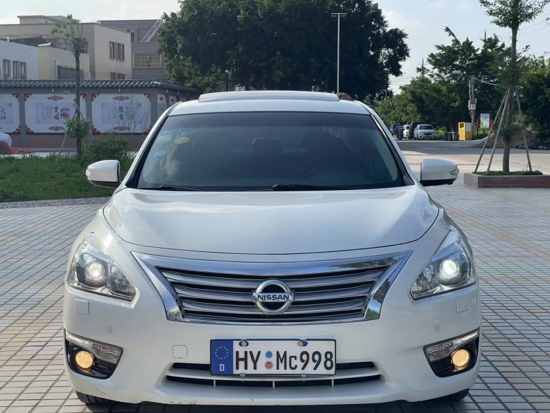 汕頭14年日產天籟1