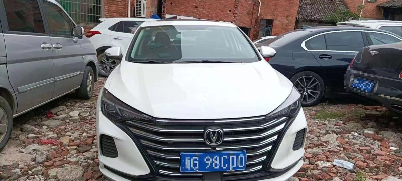 寧波21年長安汽車逸動1