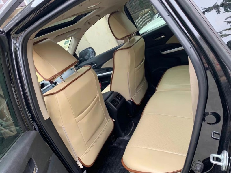 荊門15年本田CR-V5