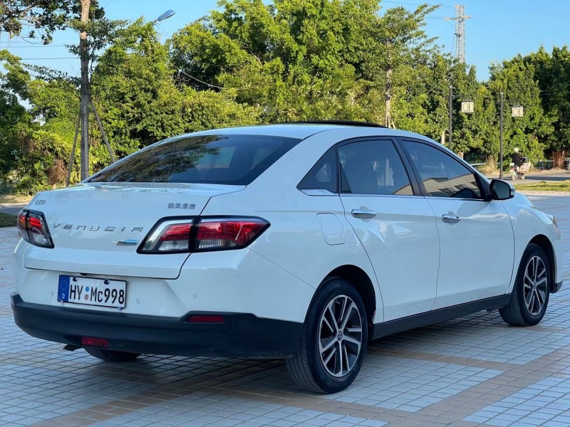 汕頭18年啟辰D609