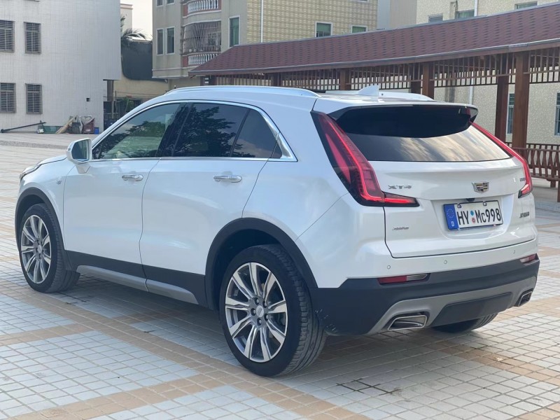 汕頭19年凱迪拉克XT47