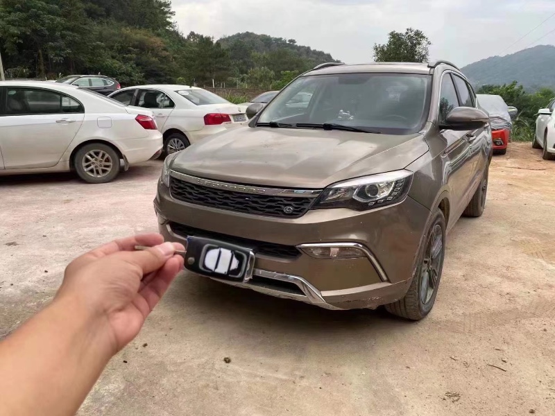 宜春17年獵豹汽車CS101