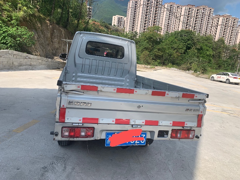 重慶20年長安汽車星卡5