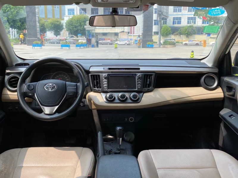 東莞14年豐田RAV4榮放5