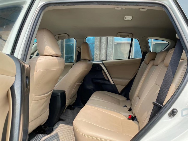 東莞14年豐田RAV4榮放4