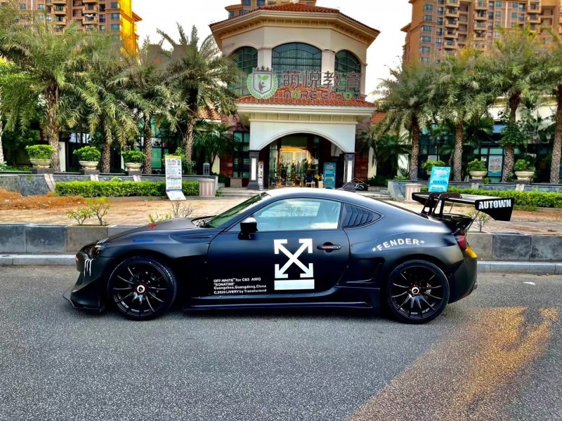 汕頭13年斯巴魯BRZ3