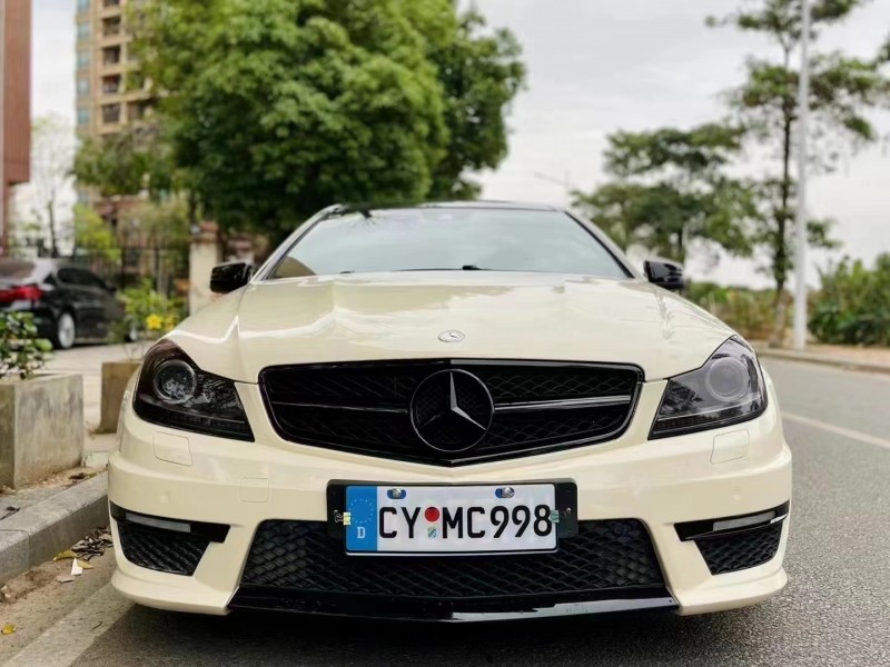 汕頭12年奔馳AMG C639