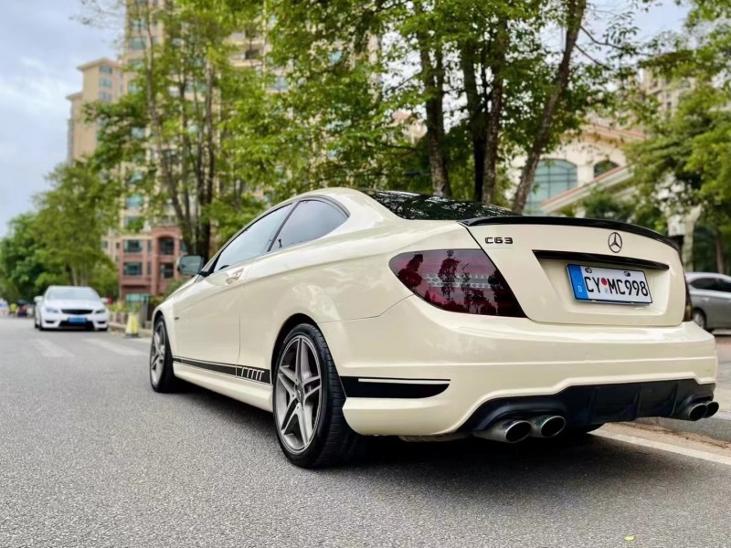 汕頭12年奔馳AMG C636