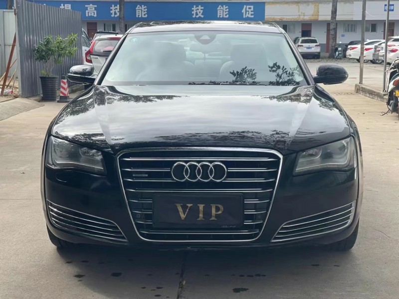 鄭州13年奧迪A8L1
