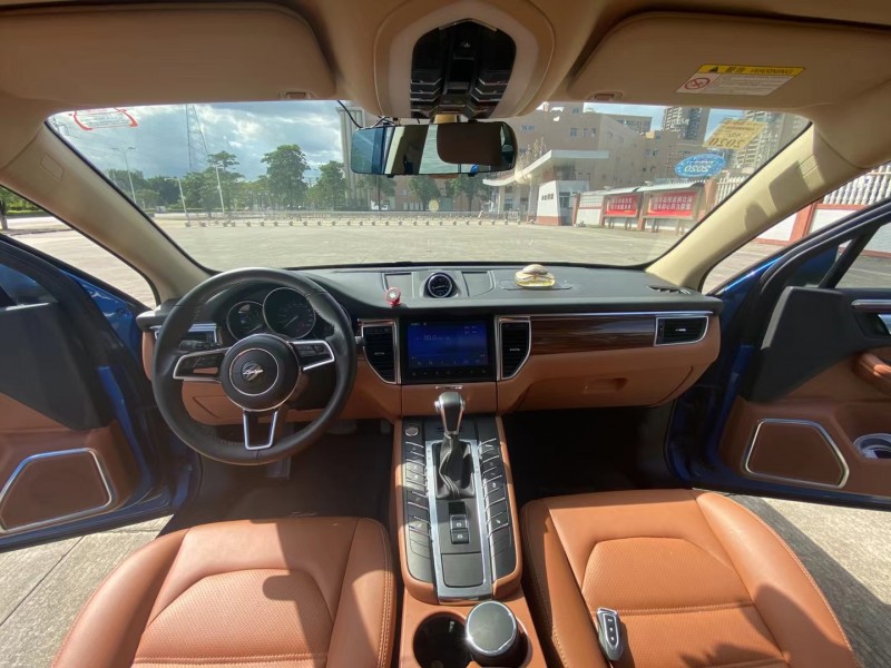 汕头18年众泰SR96