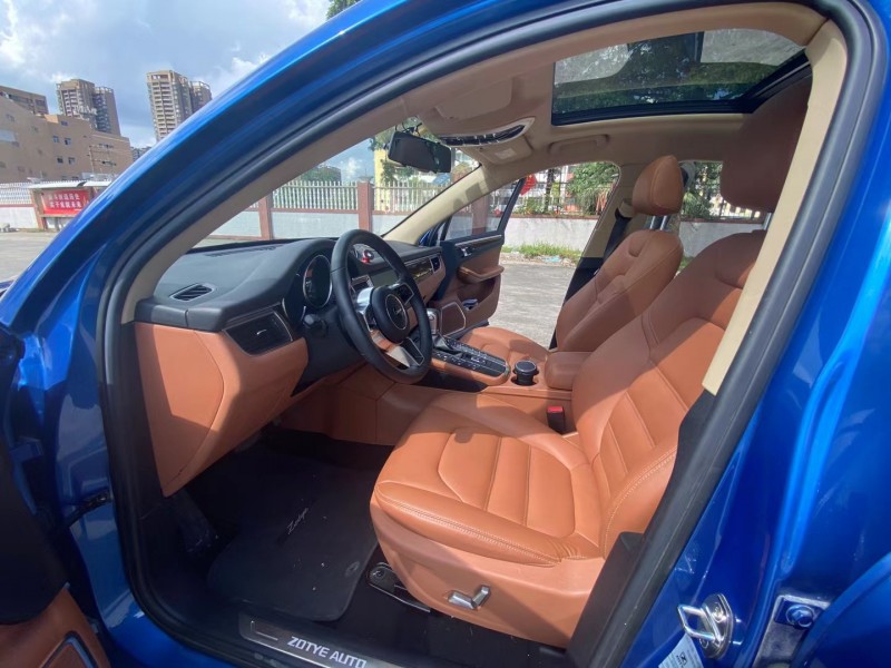 汕头18年众泰SR95