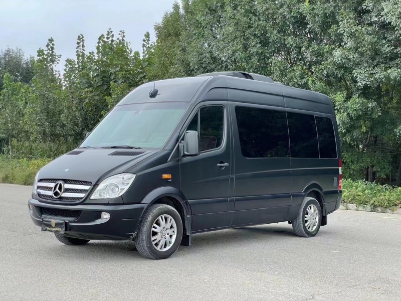 枣庄13年奔驰斯宾特3