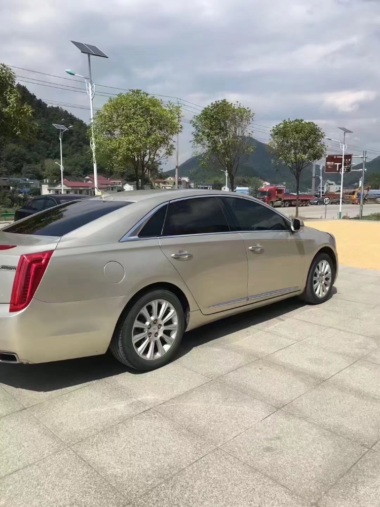 婁底13年凱迪拉克XTS6