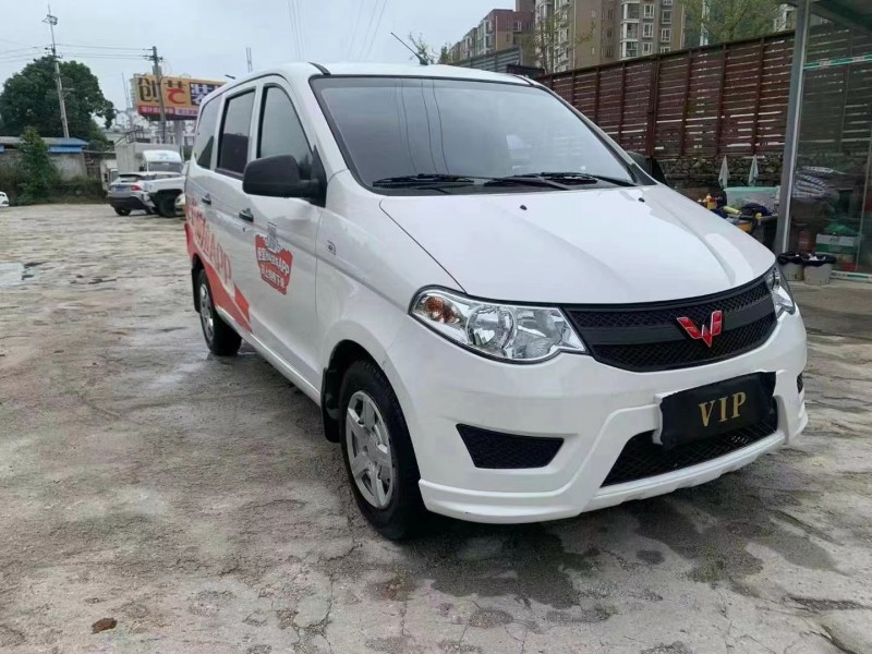 貴陽20年五菱汽車宏光6