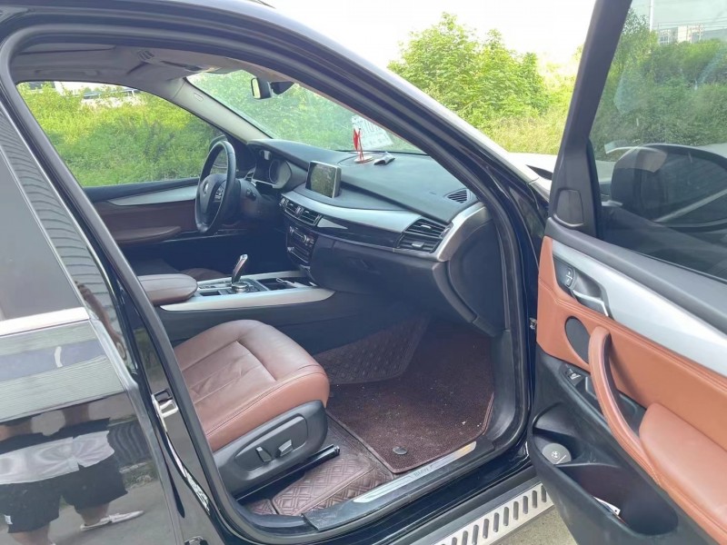 武汉17年宝马X54