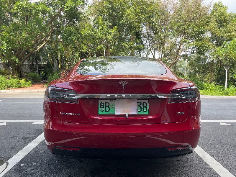 深圳18年特斯拉MODEL S7