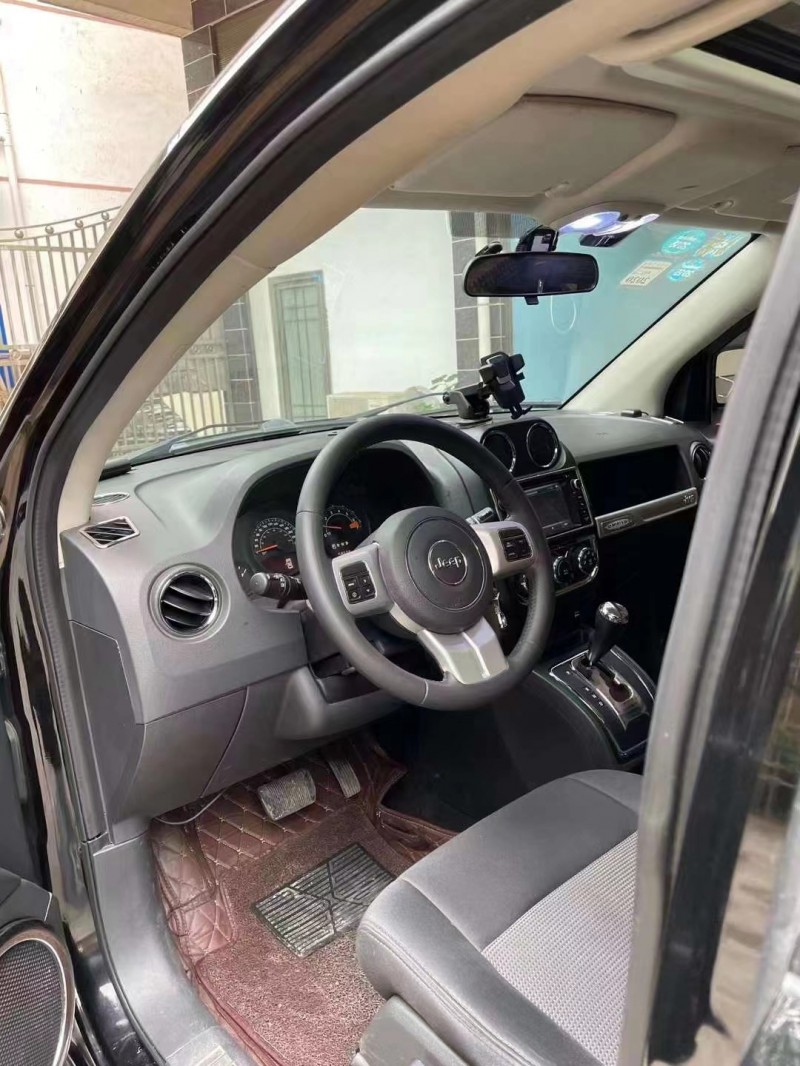 益陽14年Jeep指南者4