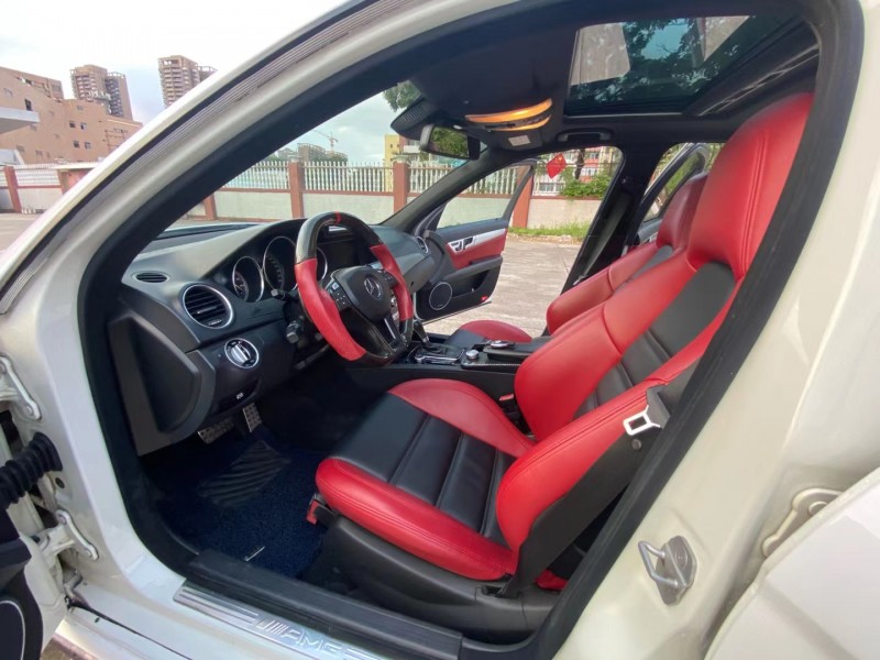 汕頭12年奔馳AMG C636