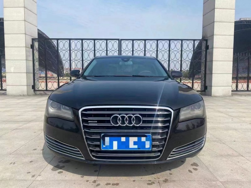 臨沂14年奧迪A8L1