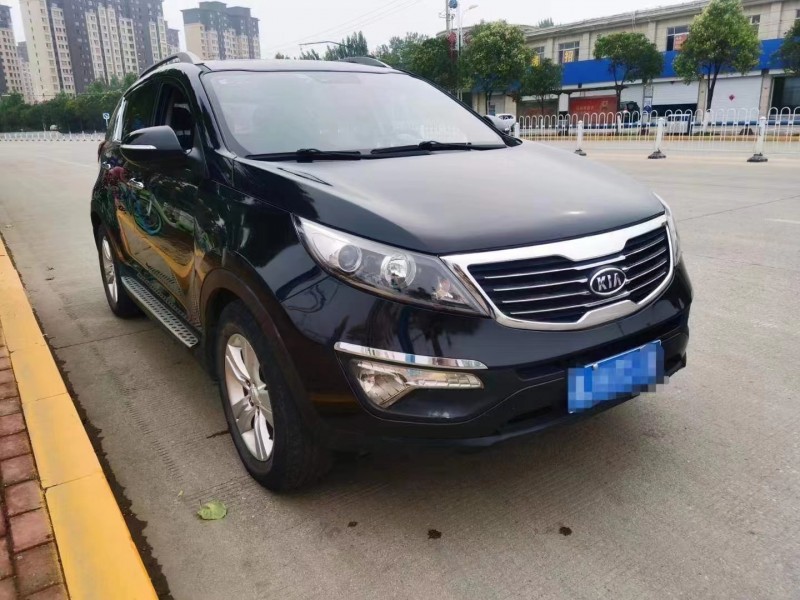 泰安11年起亞智跑7