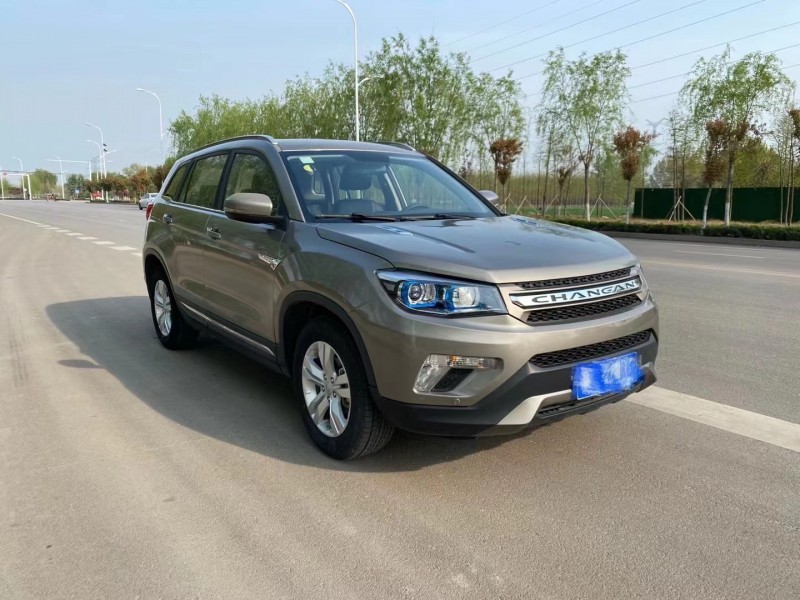 濟寧16年長安汽車CS752
