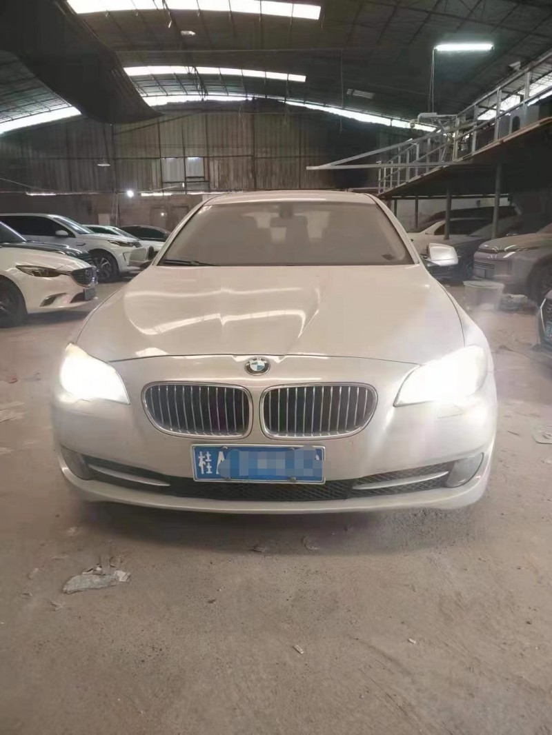 南寧11年寶馬5系1