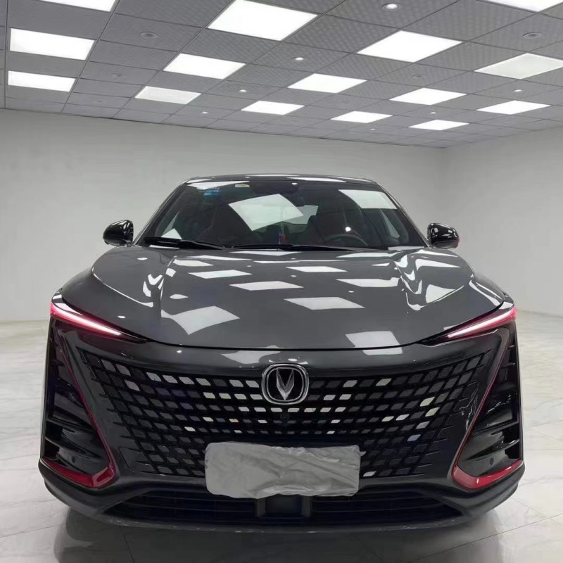 成都20年長安汽車UNI-T1