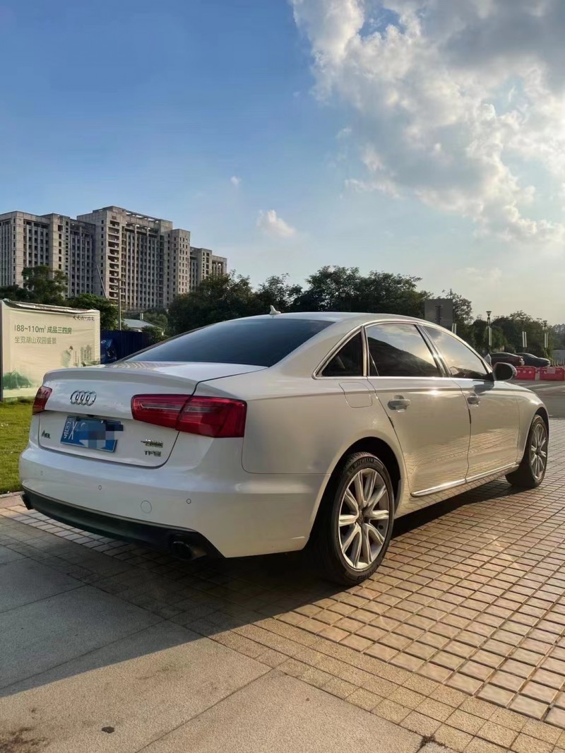 廣州16年奧迪A6L8