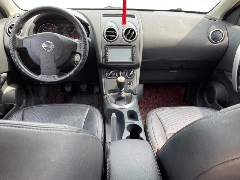 广州13年日产逍客5