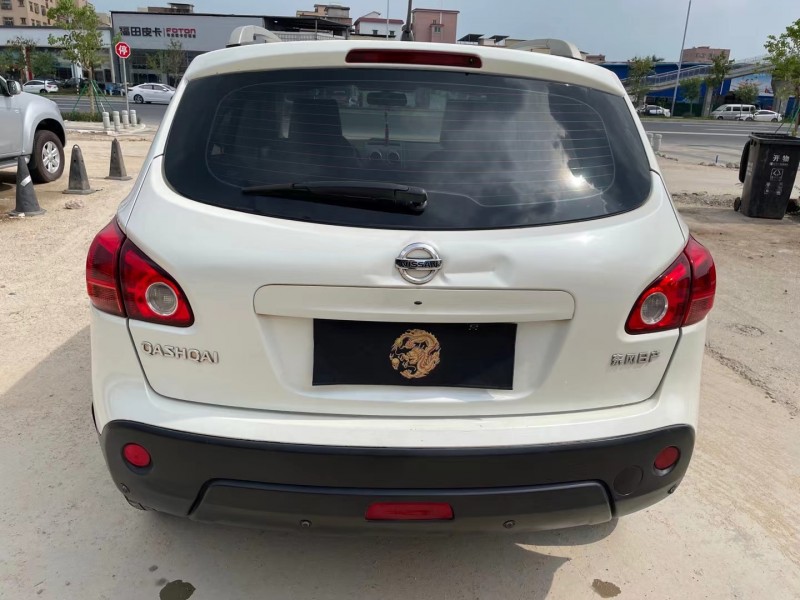 广州13年日产逍客9