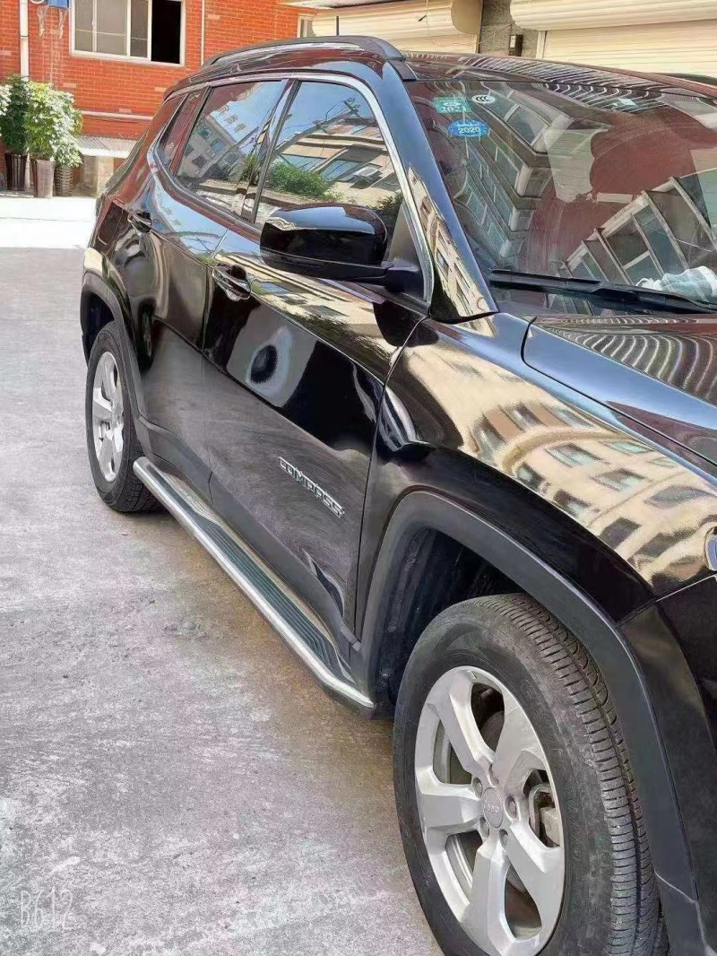 大同19年Jeep指南者1