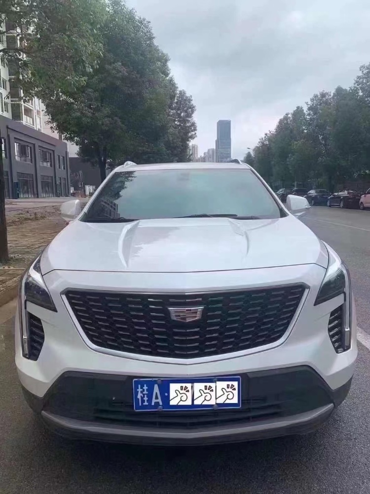 南寧19年凱迪拉克XT47
