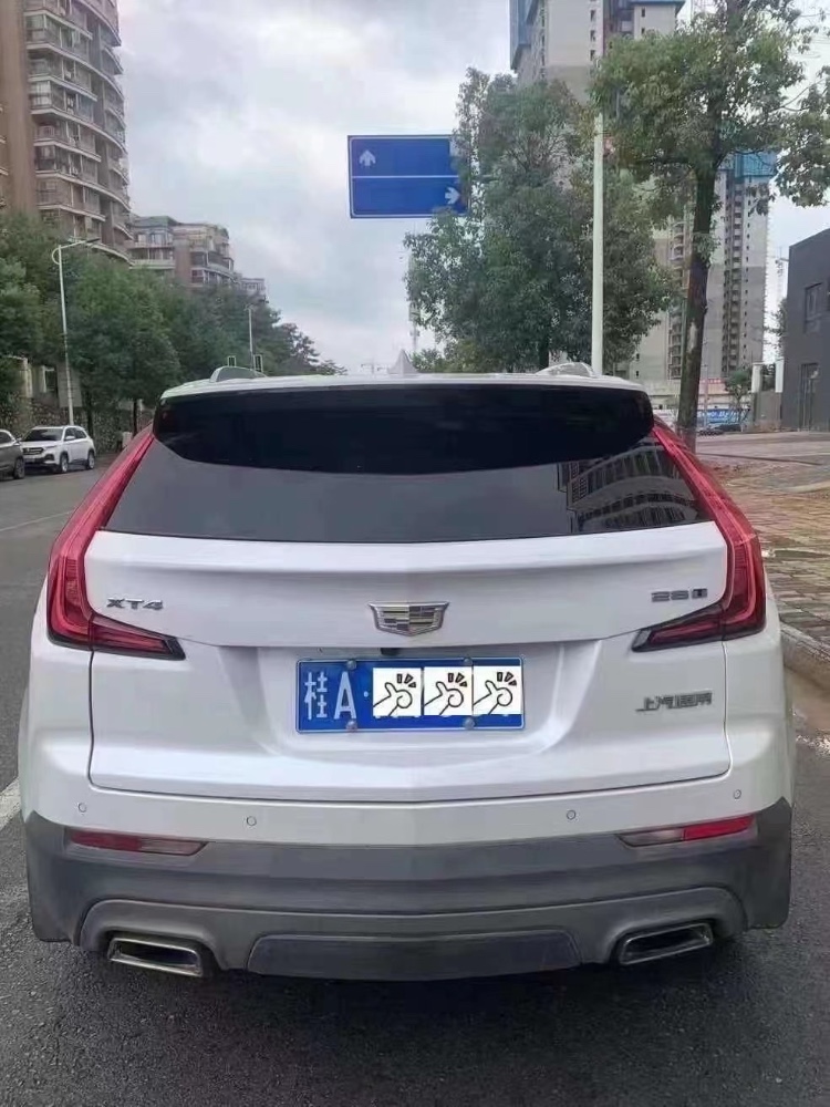 南寧19年凱迪拉克XT46