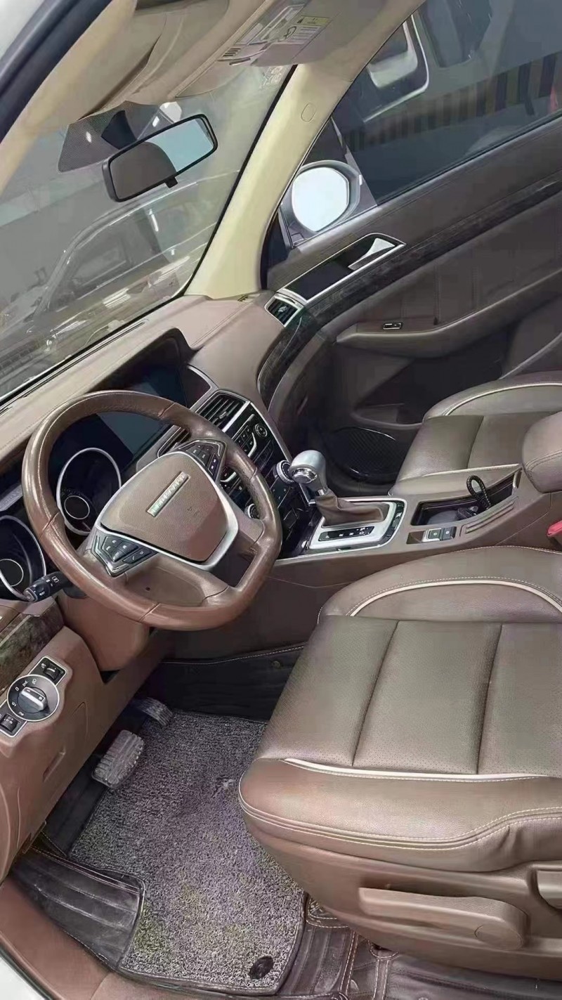 成都19年獵豹汽車CS106
