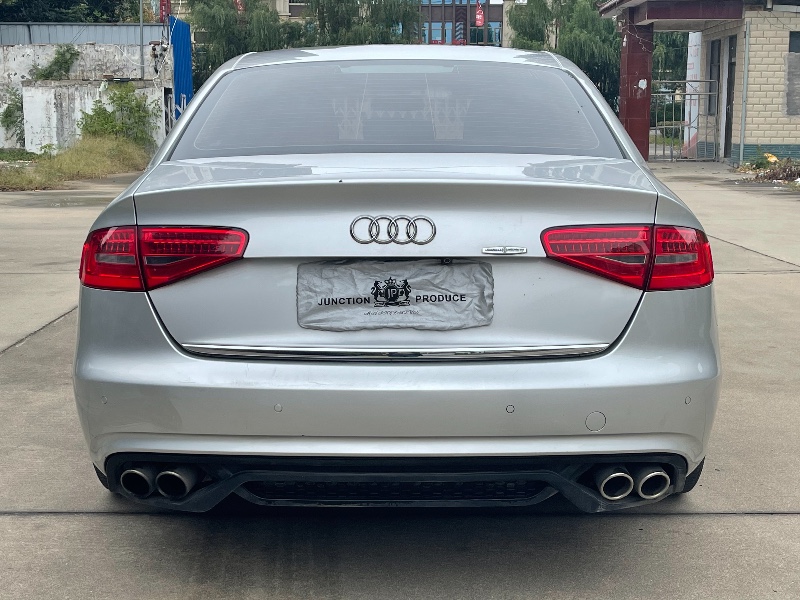 鄭州13年奧迪A4L3
