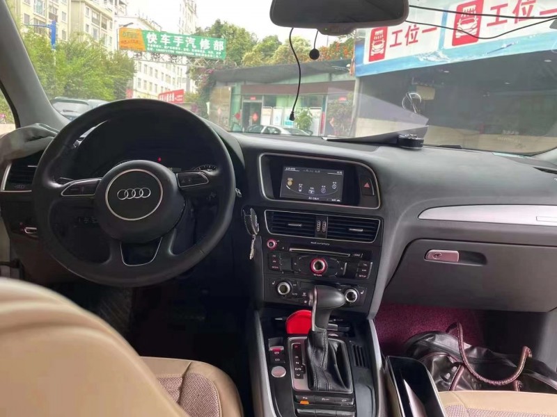 安順17年奧迪Q55