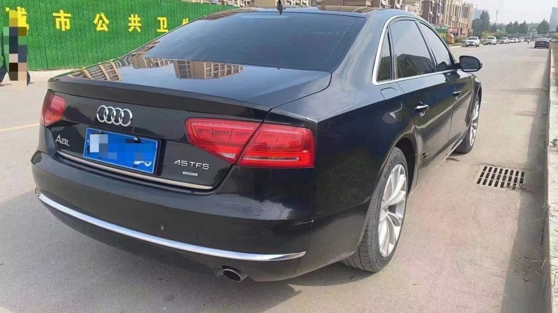 濟南14年奧迪A8L5