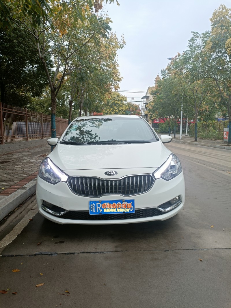 宜昌14年起亞K36