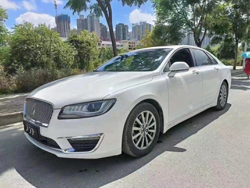 安順18年林肯MKZ4