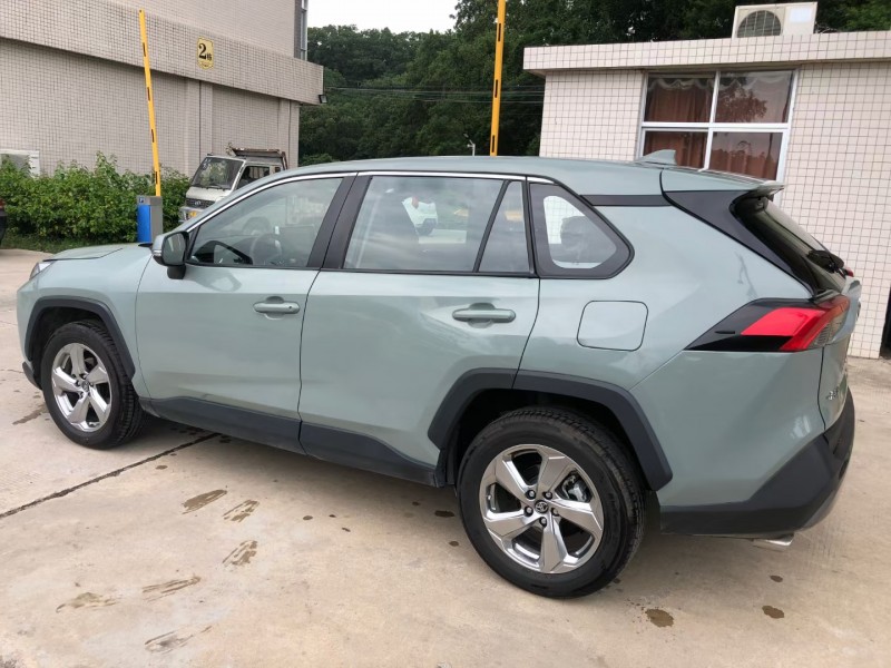 景德鎮21年豐田RAV4榮放6