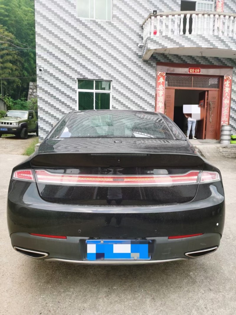 景德鎮17年林肯MKZ8