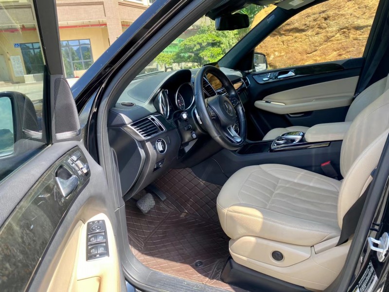廣州19年奔馳GLS4