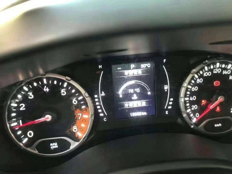 邵陽20年Jeep自由俠5