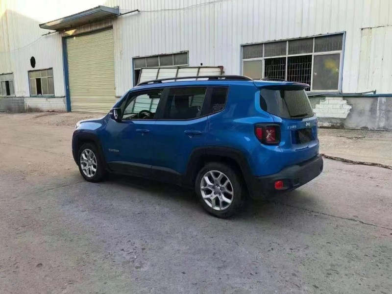 邵陽20年Jeep自由俠7