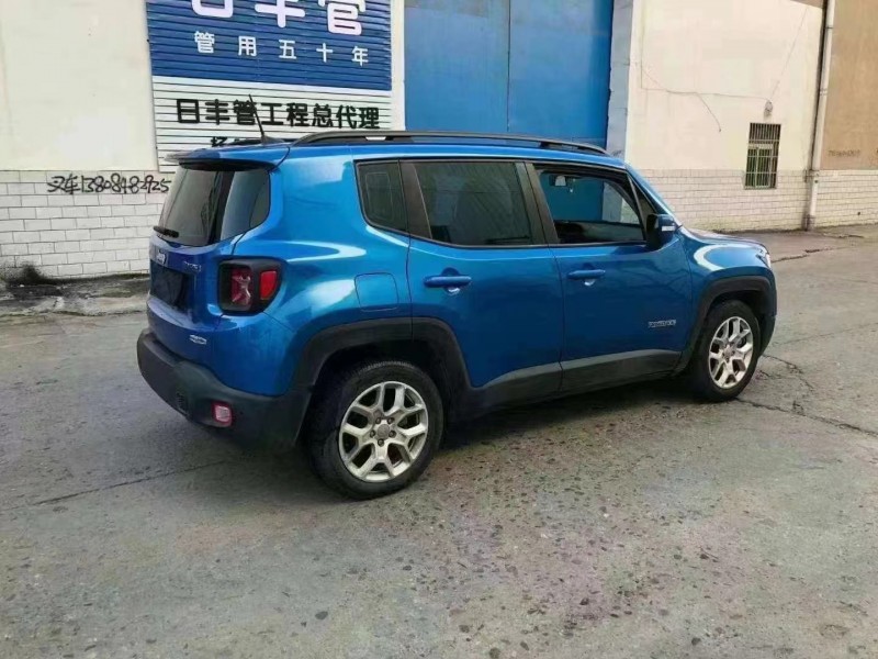 邵陽20年Jeep自由俠8