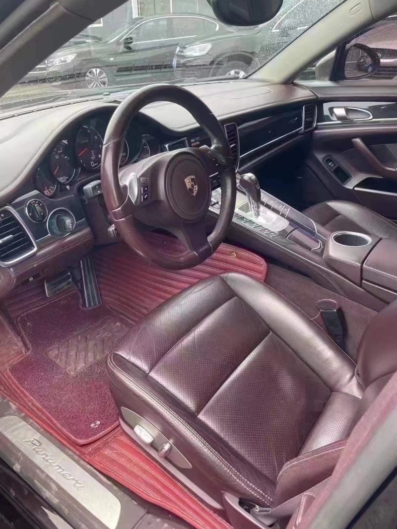 营口11年保时捷帕拉梅拉4