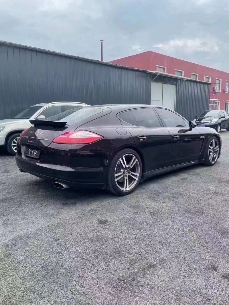 营口11年保时捷帕拉梅拉7