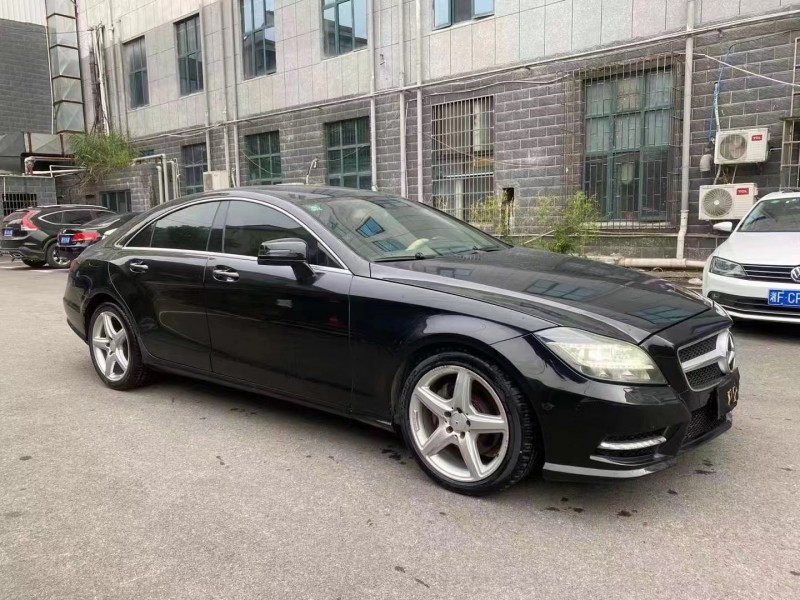岳陽13年奔馳GLS3