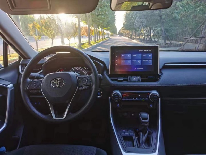 保定21年豐田RAV4榮放5