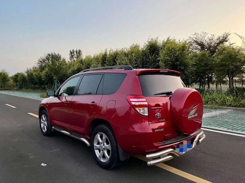 濱州09年豐田RAV47